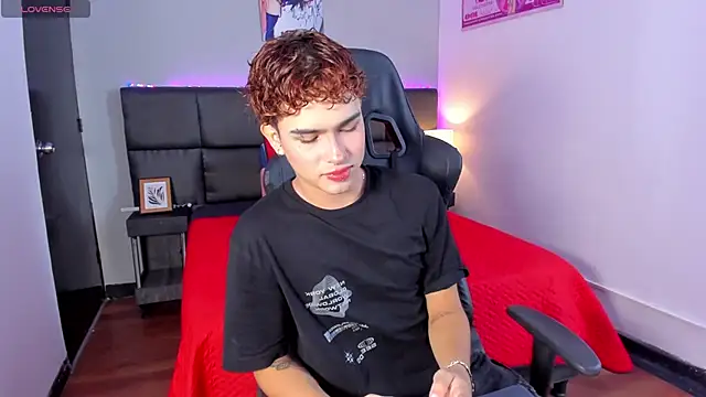 Aiiden 15 online show from 01-09-26, 03:08