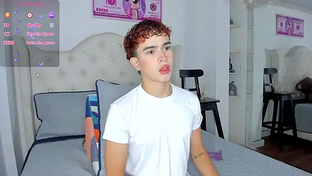 Aiiden 15 online show from 11-21-25, 12:48