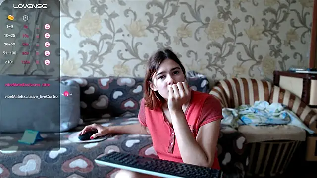 Snapshot of JennyStormy chatting on 10-15-25, 08:00 JennyStormy online show from 10-15-25, 08:00