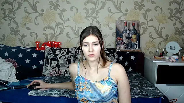 Snapshot of JennyStormy chatting on 02-17-25, 01:44 JennyStormy online show from 02-17-25, 01:44