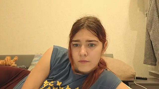 Snapshot of JennyStormy chatting on 10-05-25, 09:44 JennyStormy online show from 10-05-25, 09:44