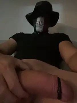 Snapshot of Gango_777 chatting on 02-15-25, 07:28 Gango 777 online show from 02-15-25, 07:28