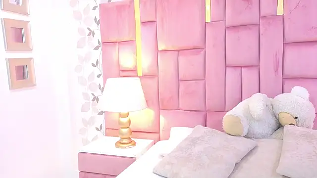 ArianaFranco online show from 05-21-26, 01:08