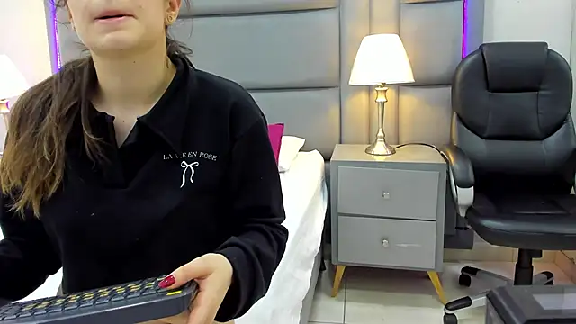 ArianaFranco online show from 04-14-26, 02:38