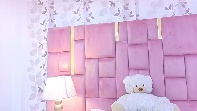 ArianaFranco online show from 05-16-26, 07:57
