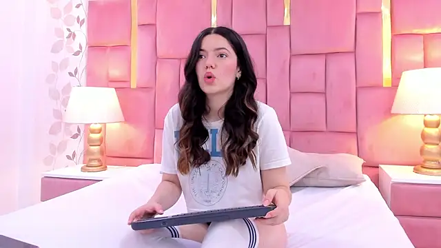 ArianaFranco online show from 10-07-25, 12:39