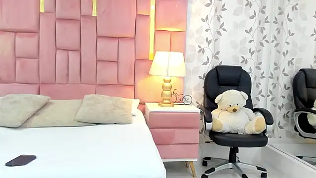 ArianaFranco online show from 04-20-26, 01:13