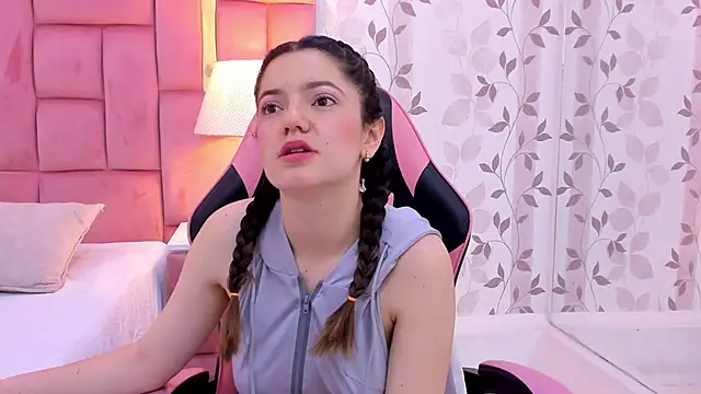 ArianaFranco online show from 09-24-25, 01:17