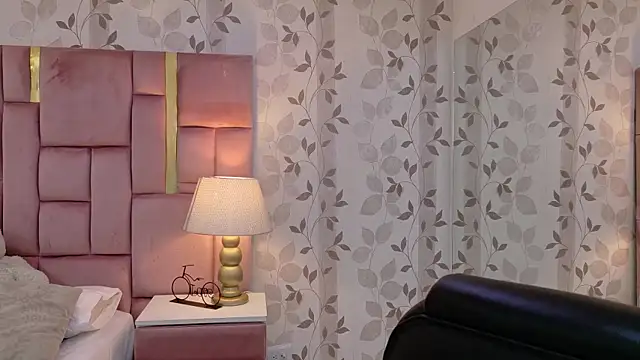 Snapshot of ArianaFranco chatting on 07-07-26, 01:14 ArianaFranco online show from 07-07-26, 01:14