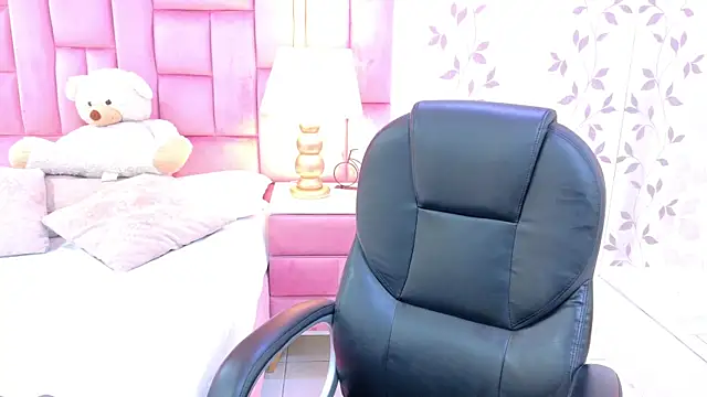 ArianaFranco online show from 05-06-26, 02:10