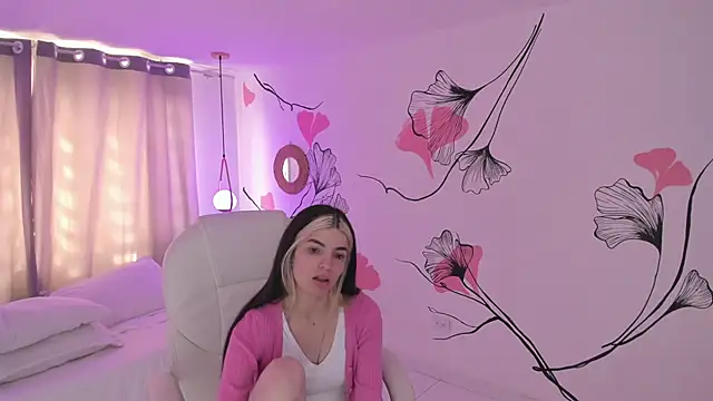 Isabela Fiorelli online show from 09-20-25, 01:49