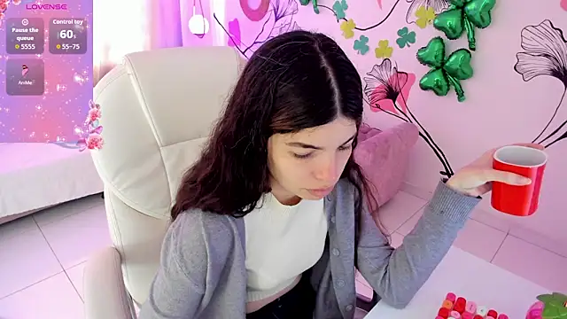 Isabela Fiorelli online show from 03-15-26, 01:18