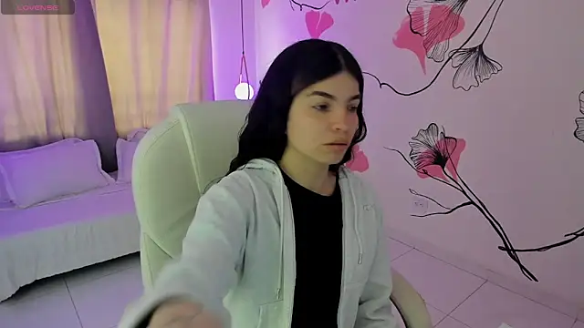 Isabela Fiorelli online show from 05-14-26, 01:19