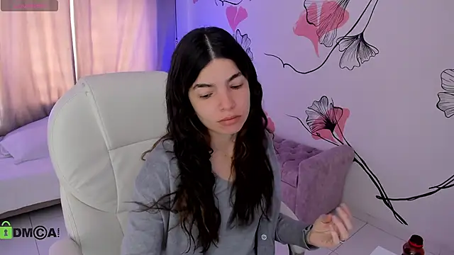 Isabela Fiorelli online show from 06-29-26, 01:55