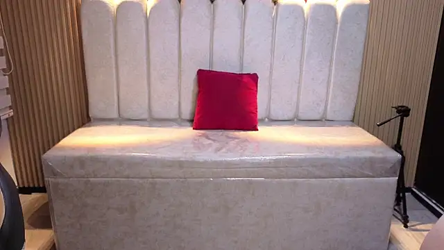 Cute Angell  online show from 04-16-26, 02:12