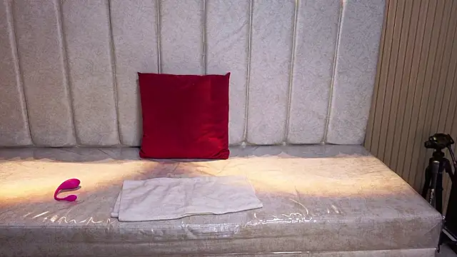 Cute Angell  online show from 03-15-26, 04:14