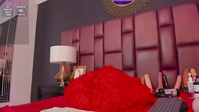 AgathaBladee online show from 02-26-25, 11:09