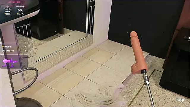 AgathaBladee online show from 02-27-25, 10:53