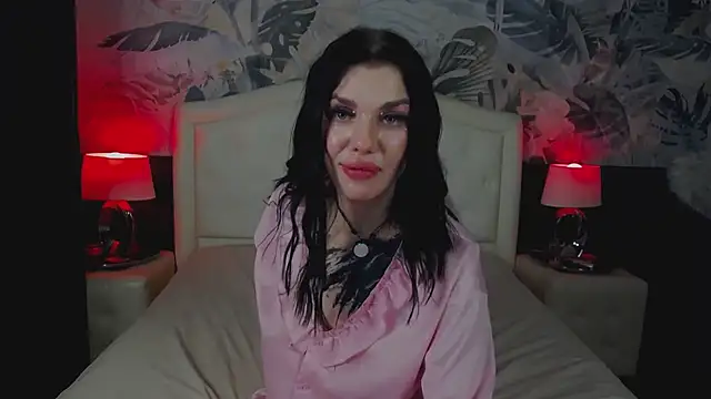 MaeveMoon online show from 05-05-26, 02:14
