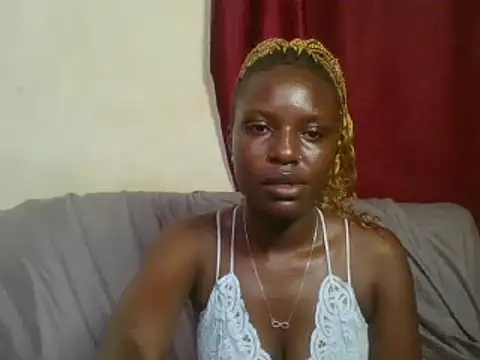 Snapshot of sexy_vash chatting on 03-13-25, 09:21 sexy vash online show from 03-13-25, 09:21