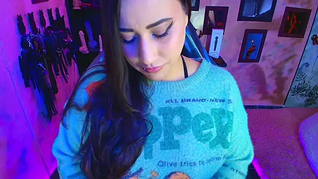 cherryy bombshelll online show from 01-09-26, 05:09