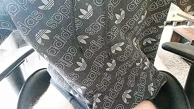 ademandjulia online show from 02-13-26, 12:05