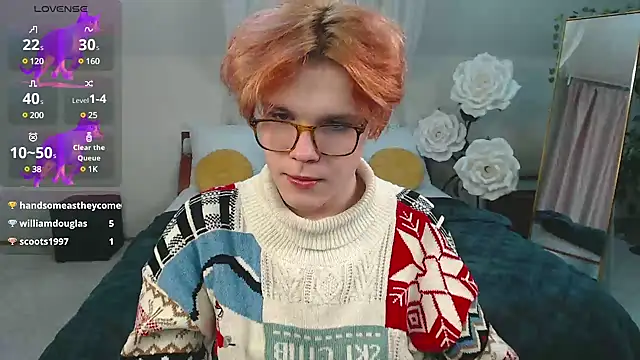 LouiseCoke online show from 02-09-25, 09:17