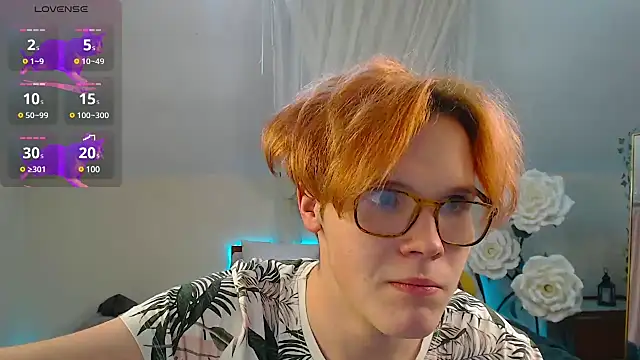 LouiseCoke online show from 02-19-25, 06:32