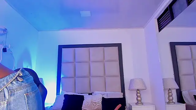 Snapshot of Zoe_CarterX chatting on 02-07-26, 11:57 Zoe CarterX online show from 02-07-26, 11:57