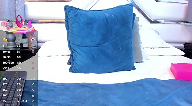 Snapshot of Zoe_CarterX chatting on 03-16-25, 05:28 Zoe CarterX online show from 03-16-25, 05:28