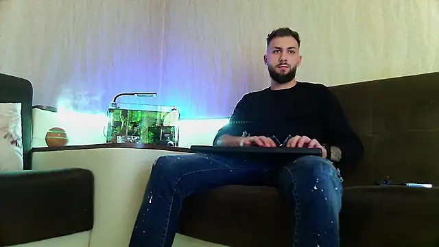 JamieNoxus online show from 03-04-25, 09:11