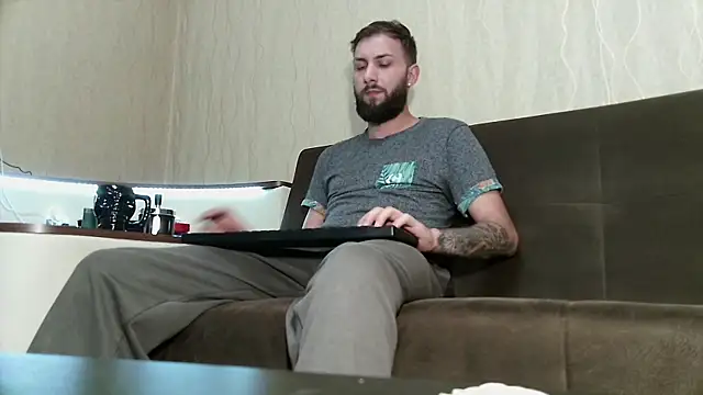 JamieNoxus online show from 03-02-25, 08:57