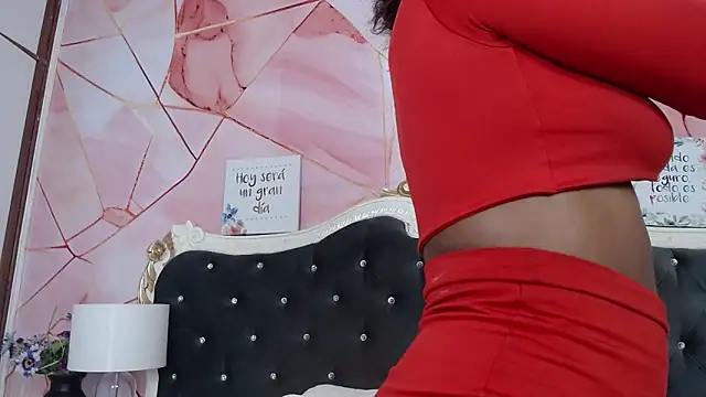 LindaBird online show from 11-24-25, 08:53