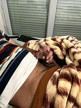 Snapshot of Sammy69hard69 chatting on 09-29-25, 08:47 Sammy69hard69 online show from 09-29-25, 08:47