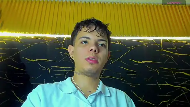 Alessandro 1610 online show from 04-08-26, 08:16