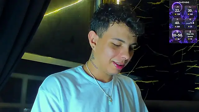 Alessandro 1610 online show from 04-16-26, 04:24