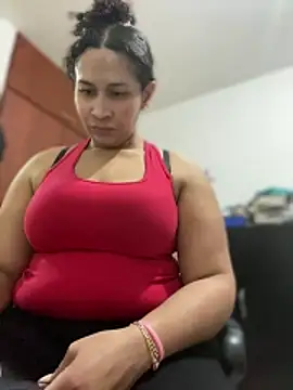 Carola-Ross online show from 02-13-26, 05:35