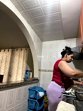 Carola-Ross online show from 11-06-25, 05:28