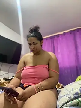 Carola-Ross online show from 03-06-26, 04:02