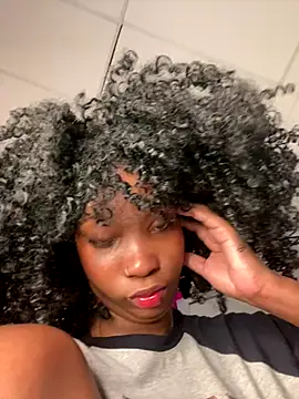 blackgril12 online show from 10-28-25, 09:36