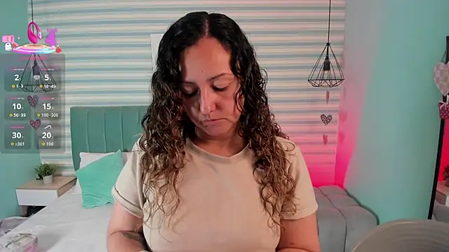 abby apple online show from 02-11-26, 01:00