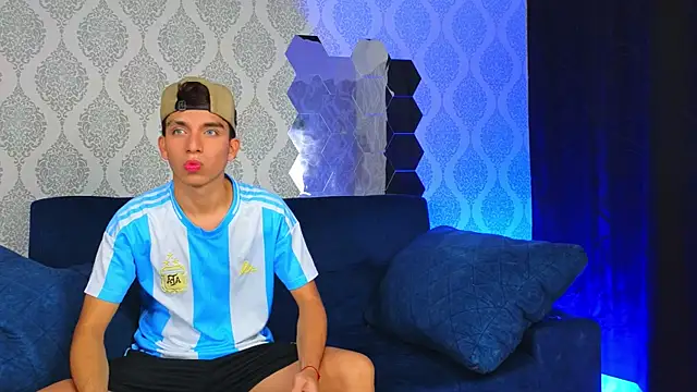 Angel boyy2 online show from 02-18-25, 07:30