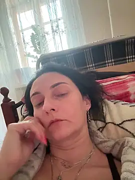 Snapshot of Miroslava1247 chatting on 03-20-25, 03:58 Miroslava1247 online show from 03-20-25, 03:58