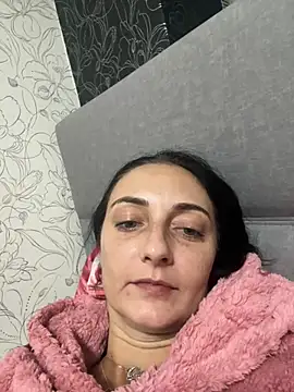 Snapshot of Miroslava1247 chatting on 10-28-25, 07:57 Miroslava1247 online show from 10-28-25, 07:57