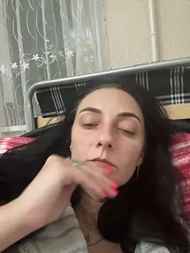 Snapshot of Miroslava1247 chatting on 03-15-25, 08:32 Miroslava1247 online show from 03-15-25, 08:32