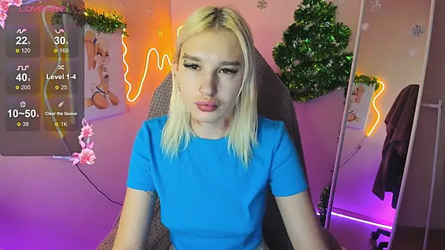 EvelinaLuu online show from 01-10-26, 01:34