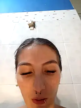 single mother indecent online show from 04-08-26, 10:55