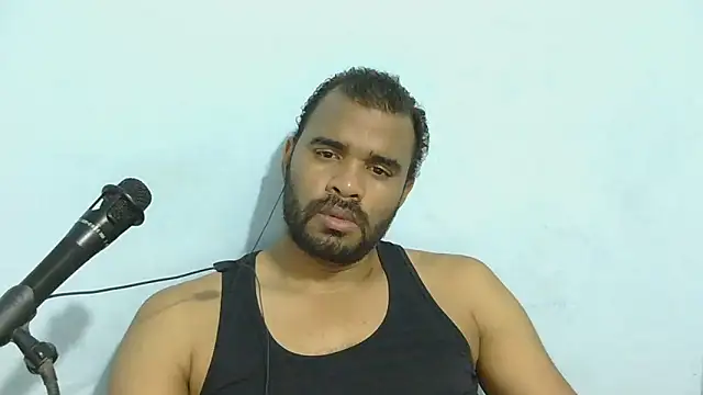 Snapshot of YOX22 chatting on 09-09-25, 04:44 YOX22 online show from 09-09-25, 04:44