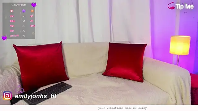 Emylyjonhs online show from 05-19-26, 01:32