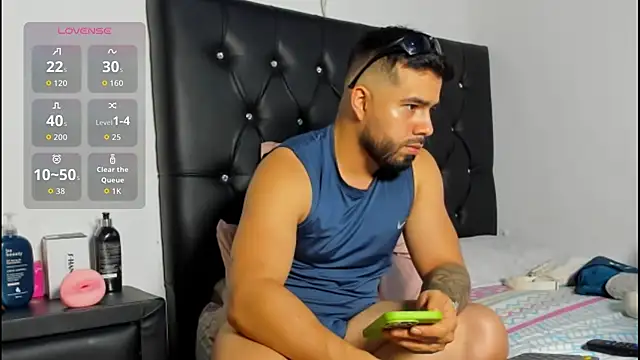 mikeblaree online show from 12-16-25, 02:49